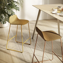 Tabouret de bar contemporain / en tissu...