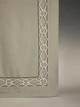 Tissu d'ameublement / à motif / brodé
