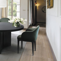 Chaise contemporaine / tapissée / en tissu...