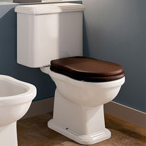WC à poser / en céramique