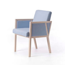 Fauteuil contemporain / en cuir / en tissu...