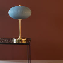 Lampe de table / en laiton / en laiton poli...