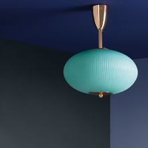 Plafonnier contemporain / en verre soufflé...