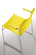 Chaise de conférence en polypropylène