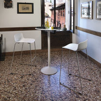 Chaise de bar contemporaine / empilable...