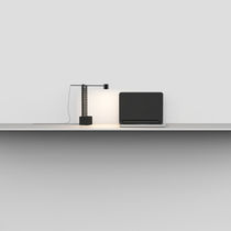 Lampe de table / en pierre de lave / contemporaine