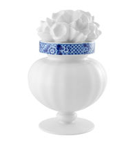 Vase contemporain / en porcelaine / par...