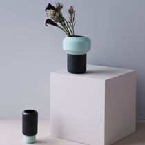 Vase en céramique / design