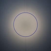 Suspension / en fer / en nickel / en cuivre