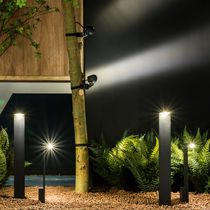 Borne d'éclairage de jardin / contemporaine...