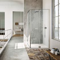 Cabine de douche en verre / avec porte pliante...