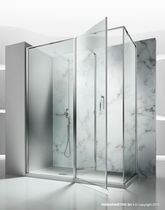 Cabine de douche en verre / avec porte pivotante...