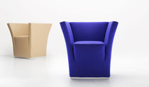 Fauteuil contemporain / en cuir / en tissu...