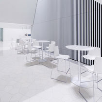 Table mange-debout contemporaine / en MDF...