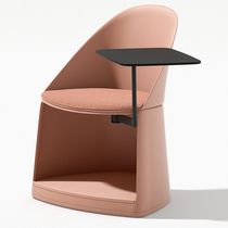 Chaise contemporaine / en tissu / en cuir...
