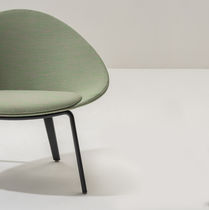 Fauteuil contemporain / en simili cuir /...