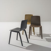 Chaise contemporaine / en polypropylène...