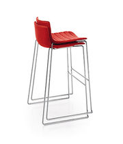 Chaise de bar contemporaine / tapissée /...