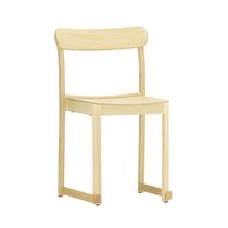 Chaise contemporaine / empilable / en hêtre...
