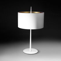 Lampe de table / contemporaine / en métal...