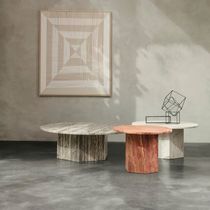 Table basse classique / en travertin / avec...