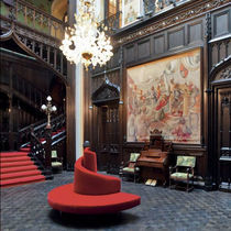 Canapé rond / design original / noir / rouge