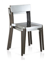 Chaise contemporaine / en frêne / en fonte...