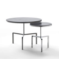Table d'appoint contemporaine / en bois...