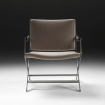 Fauteuil contemporain / en bois massif /...