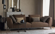 Canapé contemporain / en tissu / en cuir