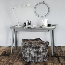 Bureau sur pied / contemporain / en noyer...