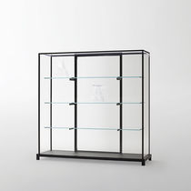 Vitrine contemporaine / en verre / en aluminium...