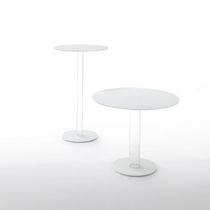 Table bistrot contemporaine / en verre trempé...