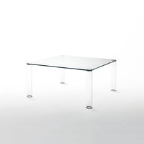 Table à manger contemporaine / en verre...