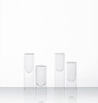 Vase contemporain / en verre
