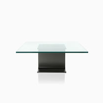 Table d'appoint contemporaine / en bois...