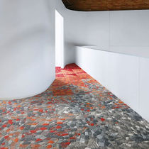 Moquette en dalles / tuftée / bouclée /...