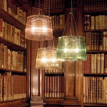 Suspension / en polycarbonate / contemporaine...
