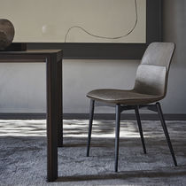 Chaise contemporaine / tapissée / en tissu...