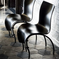 Chaise contemporaine / en hêtre / en contreplaqué...