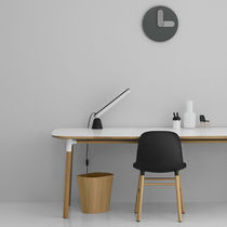 Horloge contemporaine / murale / analogique...