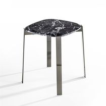 Table d'appoint contemporaine / en marbre...
