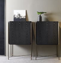 Buffet sur pieds hauts / contemporain /...