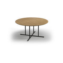 Table contemporaine / en teck / avec piètement...