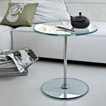 Table d'appoint contemporaine / en verre...