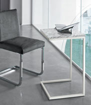 Table d'appoint contemporaine / en bois...
