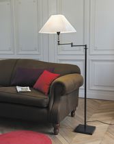 Lampe sur pied / en laiton / en tissu /...