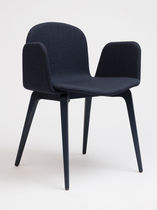 Chaise contemporaine / en tissu / avec piètement...