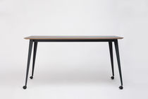 Table contemporaine / en stratifié / en...