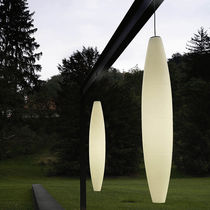 Suspension / en polyéthylène / contemporaine...
